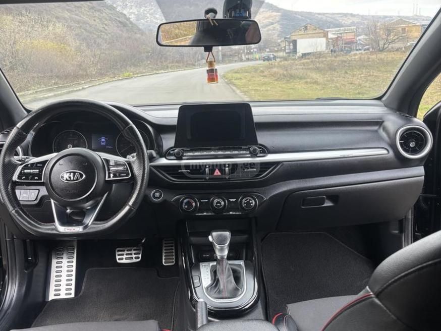 Kia Forte - фото 5