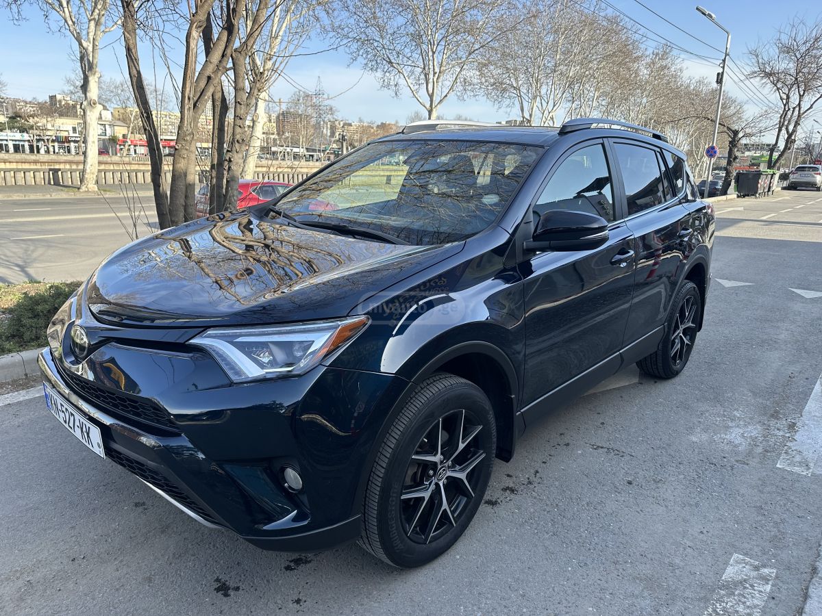 Toyota RAV 4 - фото 7