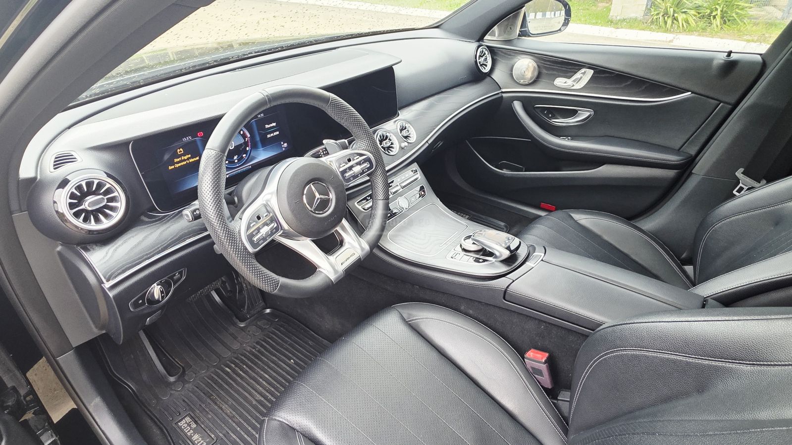 Mercedes-Benz E 300 - фото 11