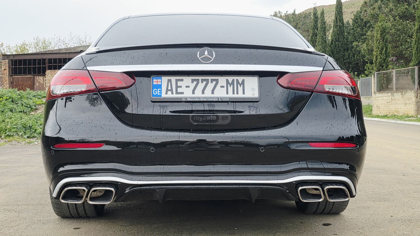 Mercedes-Benz E 300 - фото 7