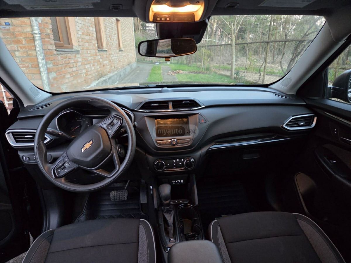 Chevrolet Trailblazer - фото 8