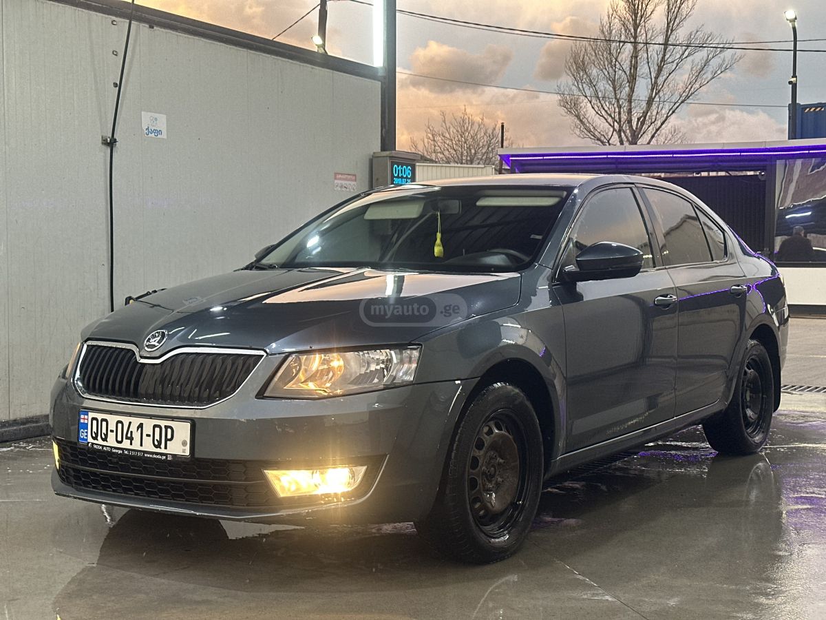 Skoda Octavia - фото 1