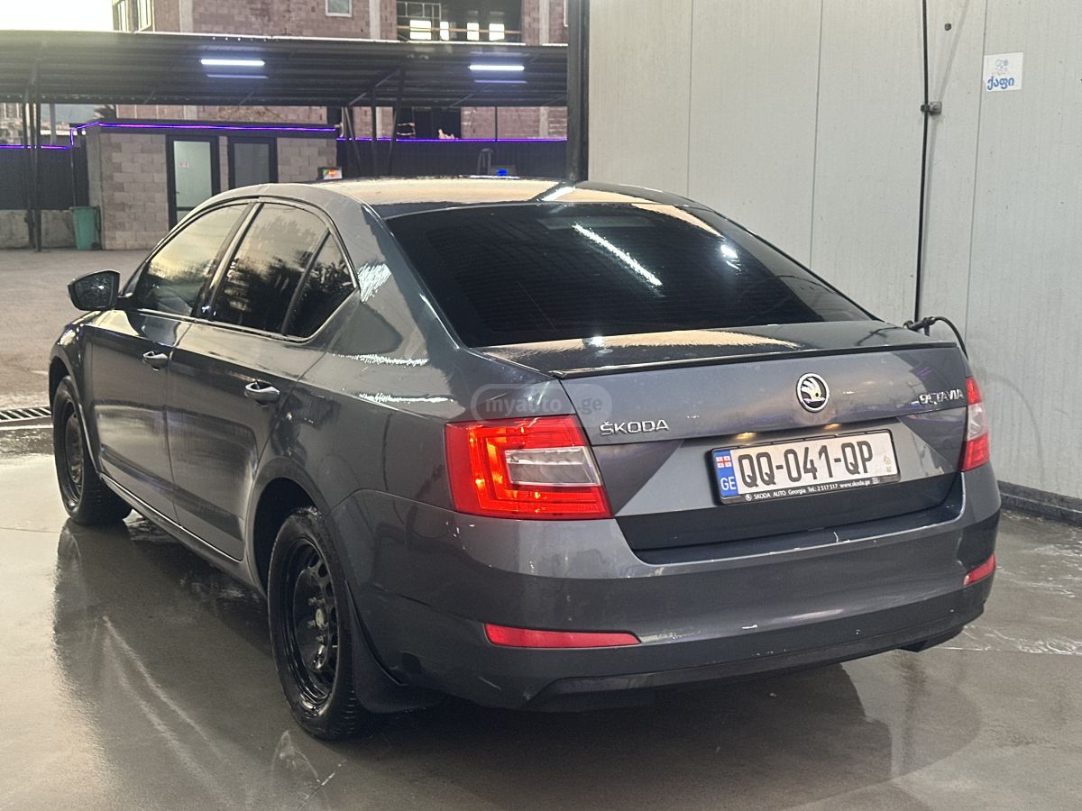 Skoda Octavia - фото 6