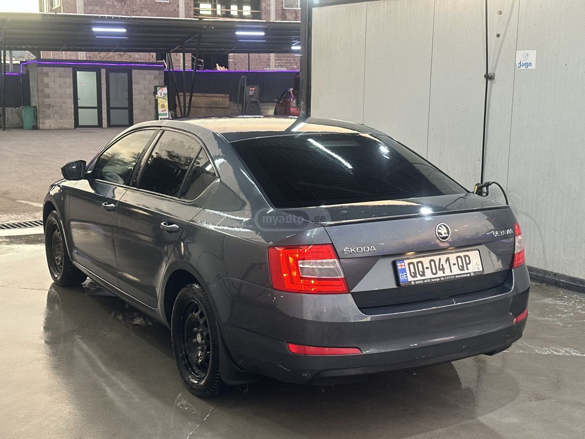 Skoda Octavia - фото 7