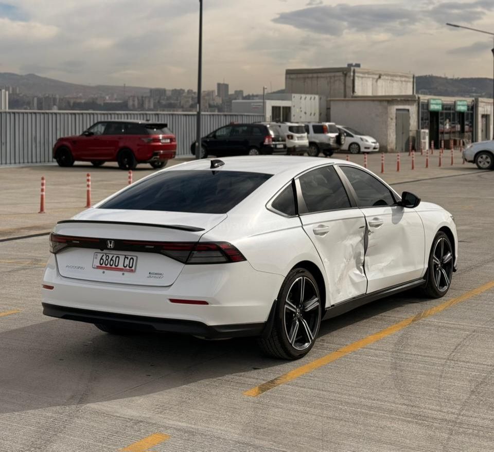 Honda Accord - фото 6