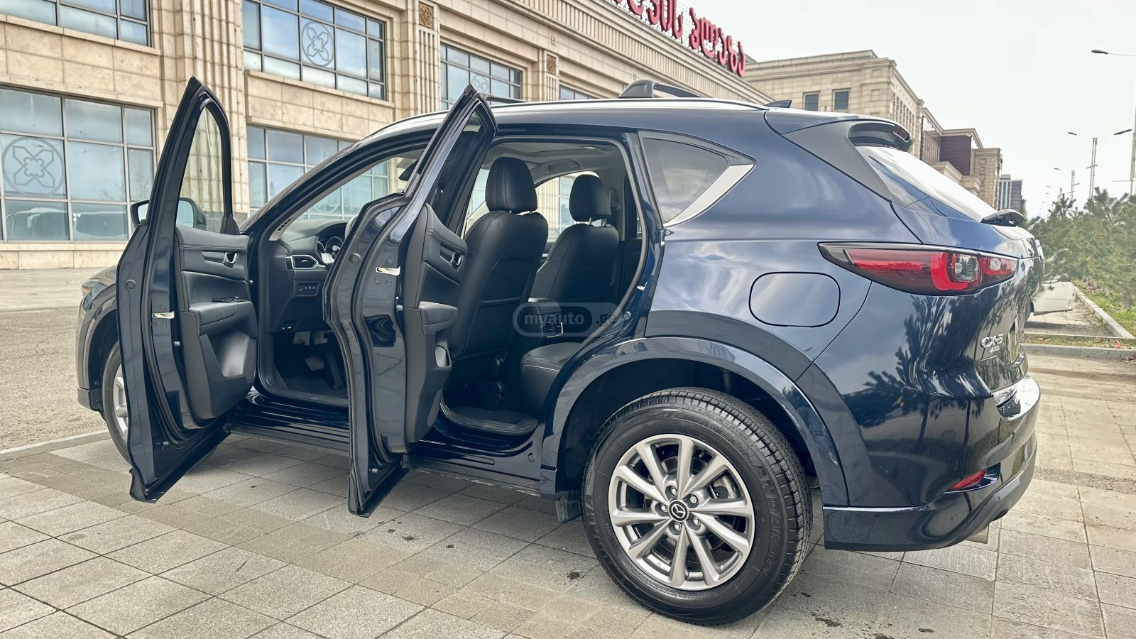 Mazda Preferred 2.5 | AWD 4x4 — миниатюра 9