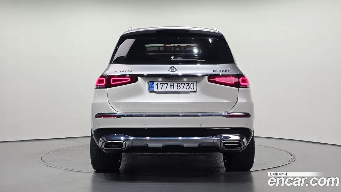 Mercedes-Benz GLS 63 AMG - фото 4