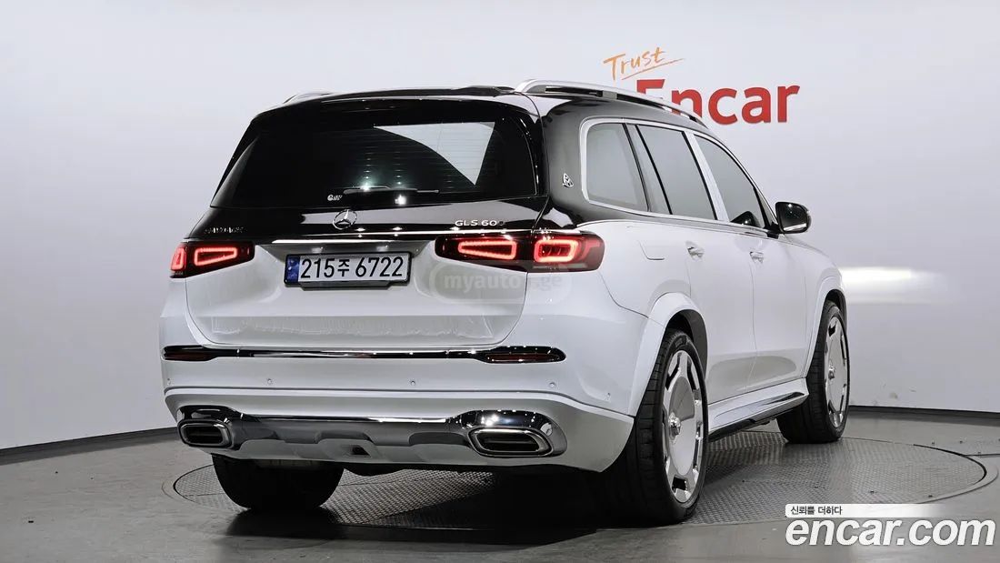 Mercedes-Benz GLS 63 AMG - фото 2