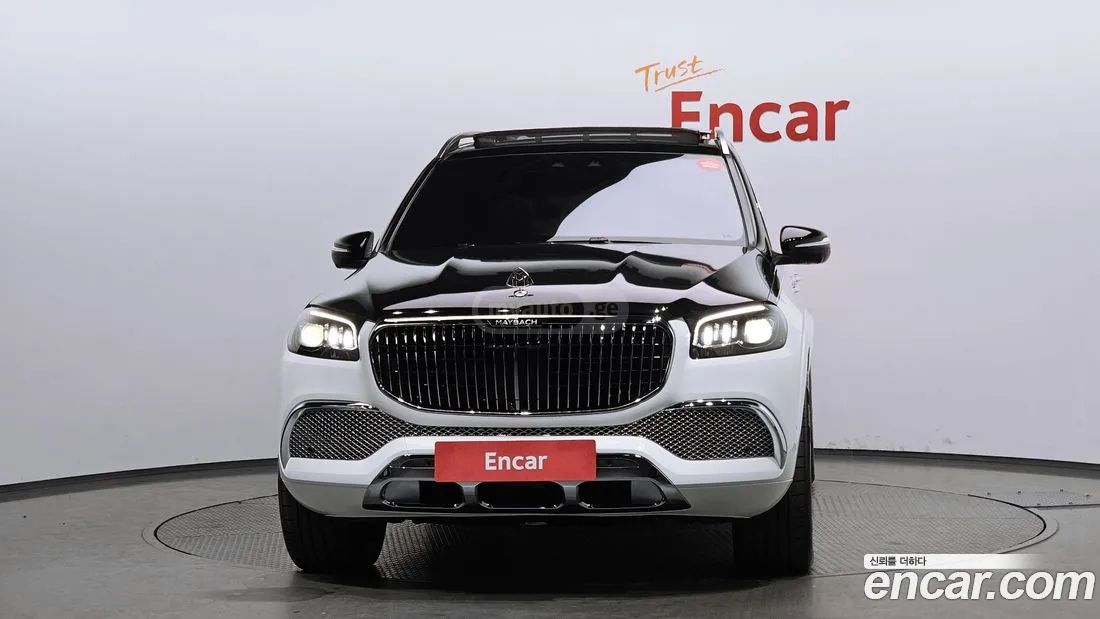 Mercedes-Benz GLS 63 AMG - фото 3