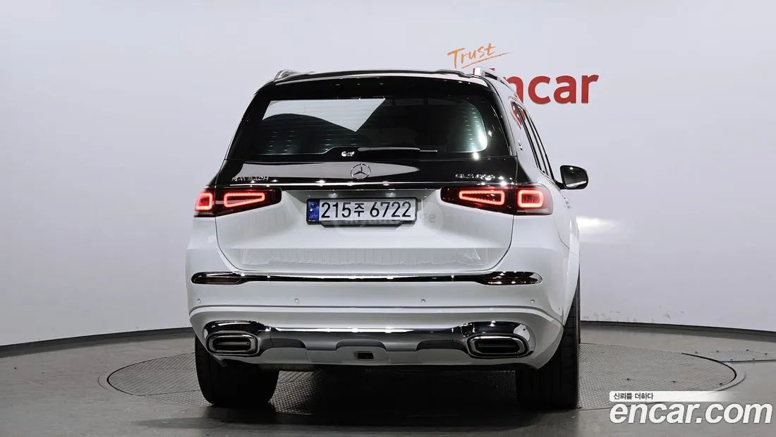 Mercedes-Benz GLS 63 AMG - фото 4