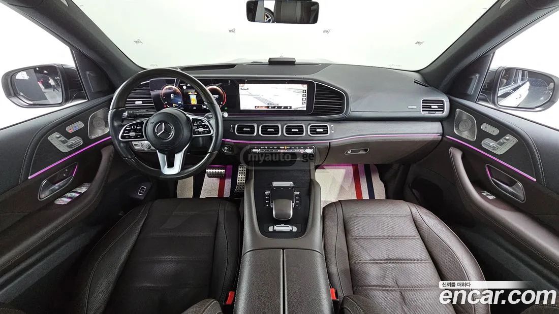 Mercedes-Benz GLS 63 AMG - фото 7