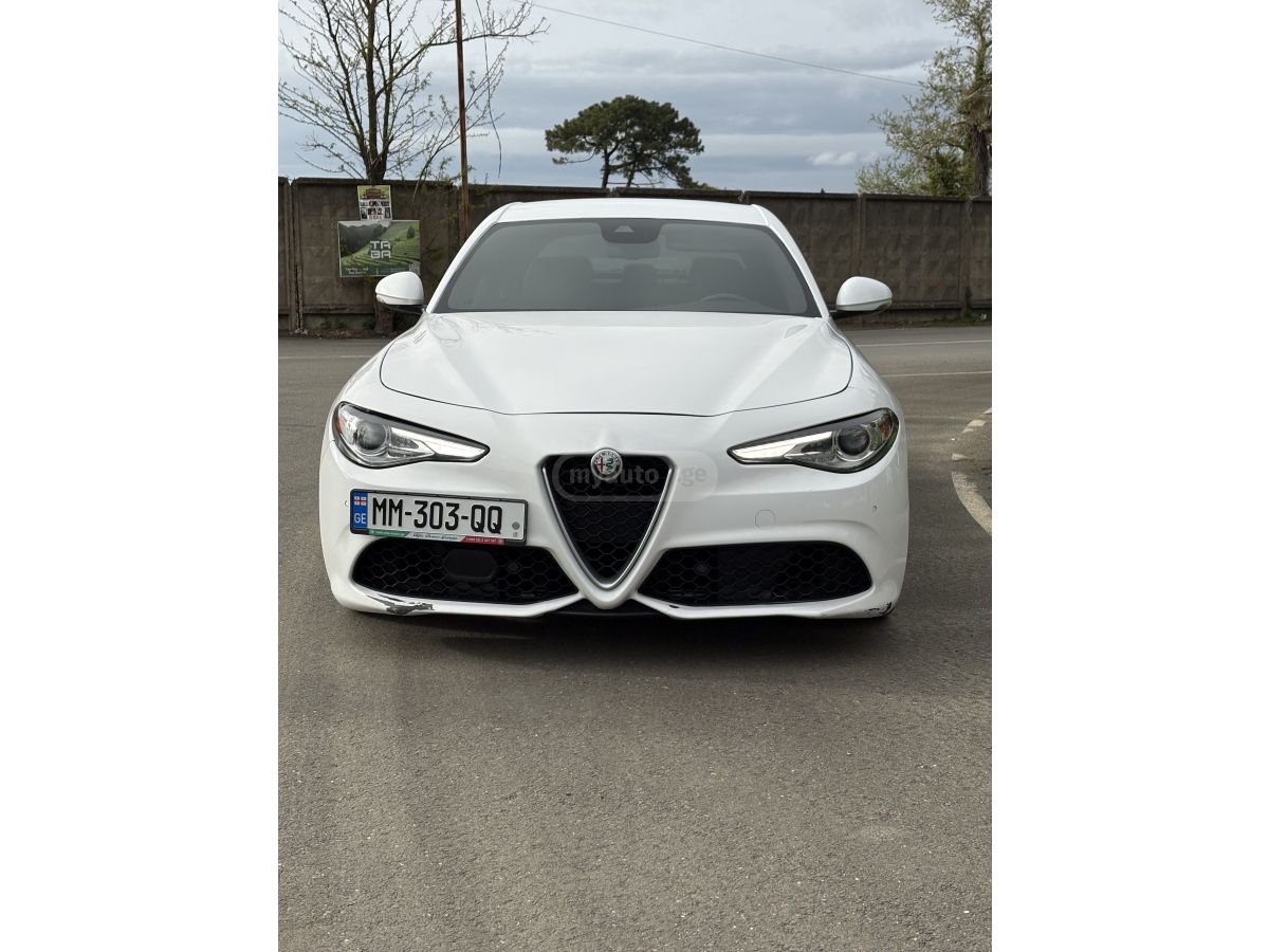 Alfa Romeo Giulia - фото 7