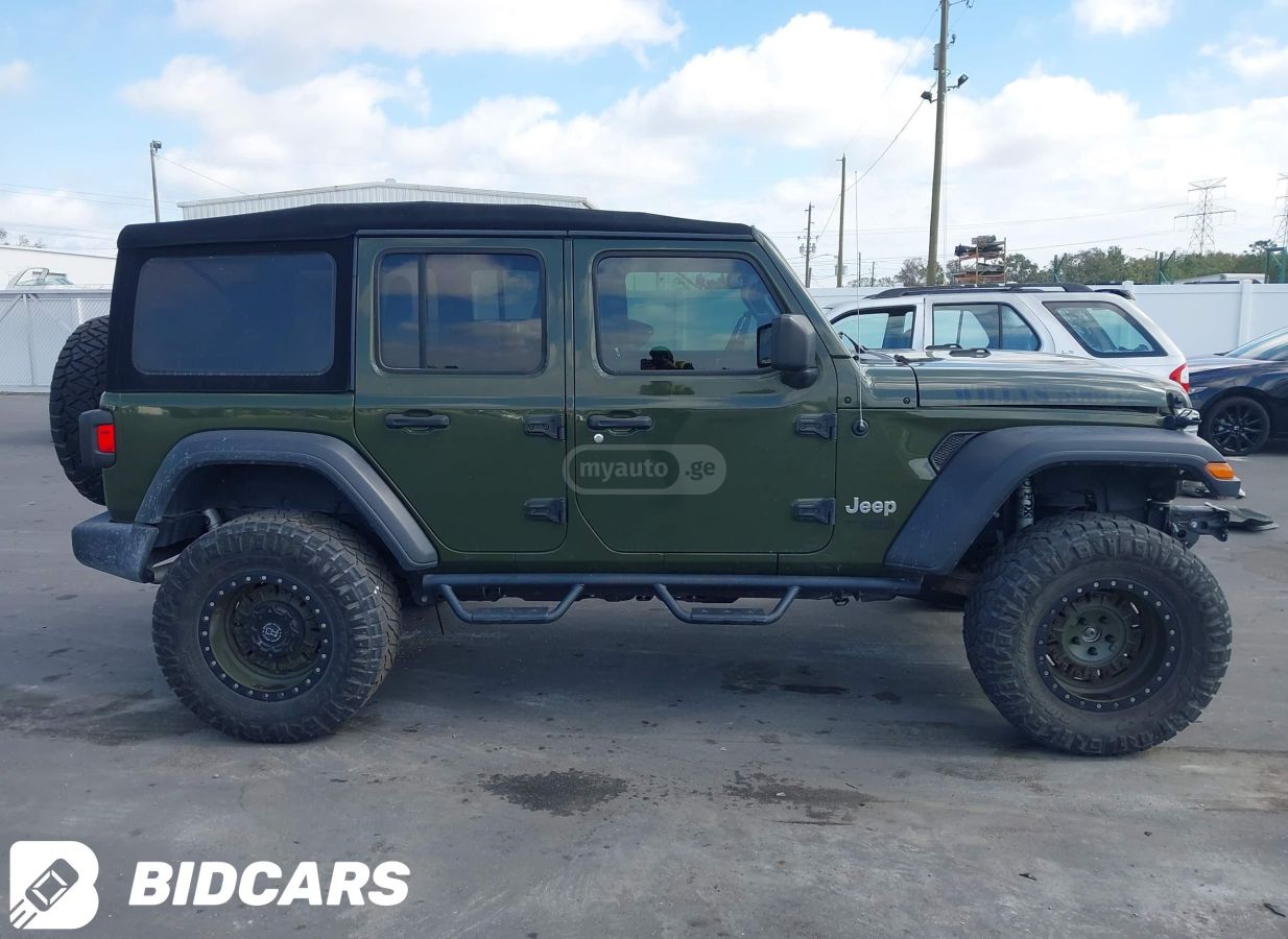 Jeep Wrangler - фото 5