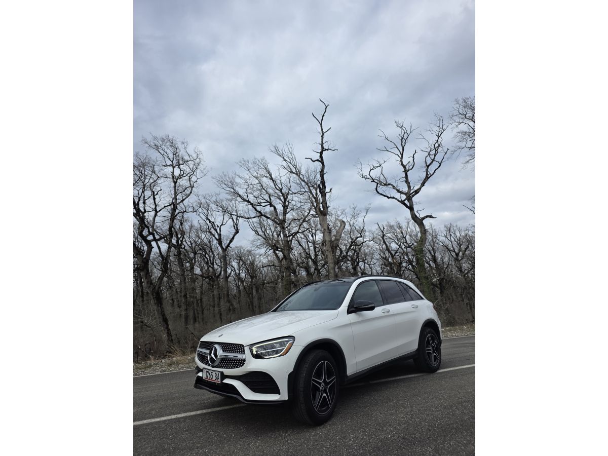 Mercedes-Benz GLC 300 - фото 1