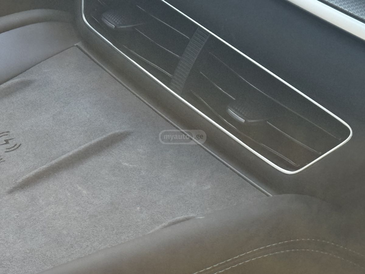 BYD Sealion 7 - фото 13