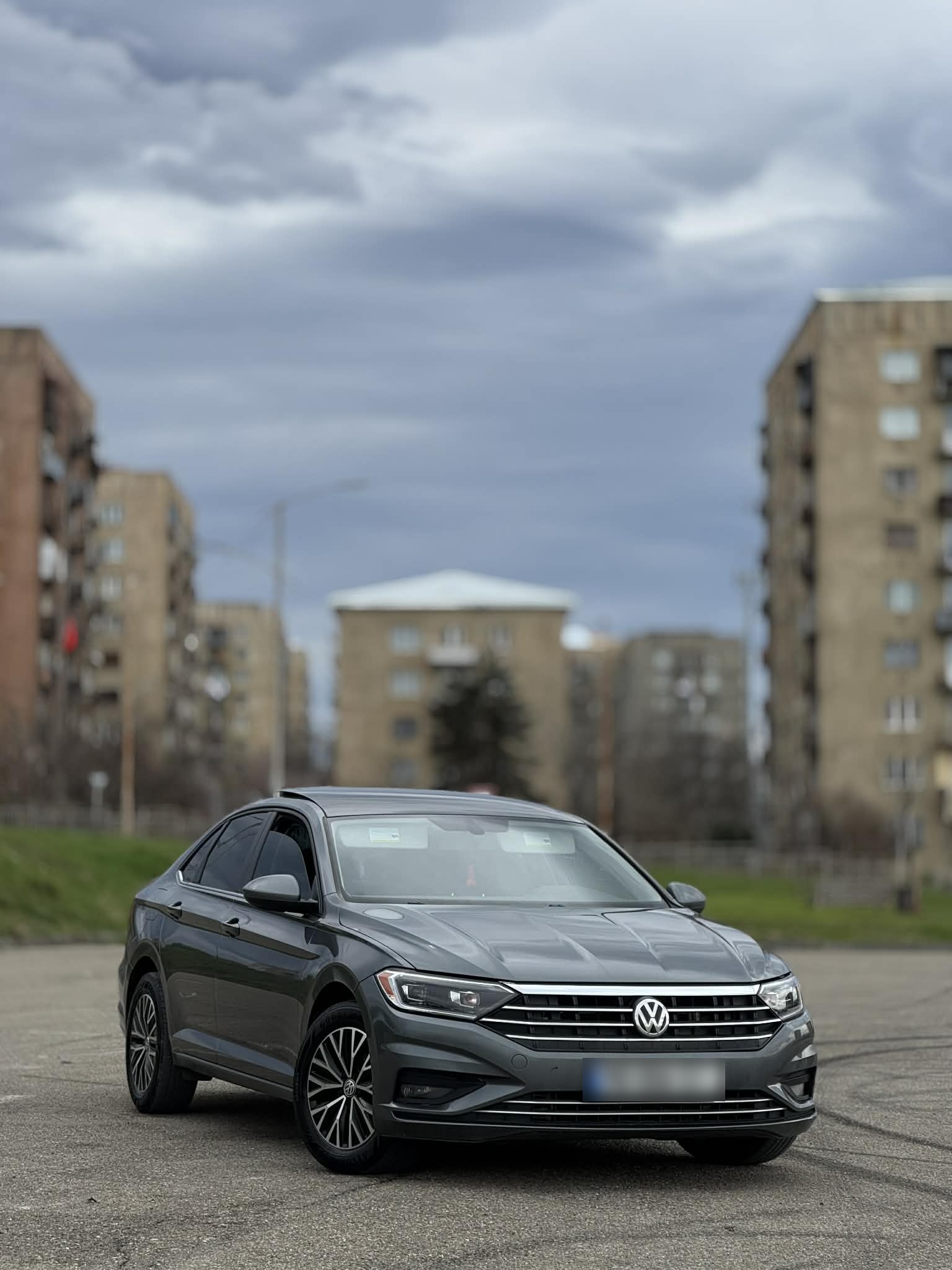 Volkswagen Jetta - фото 1