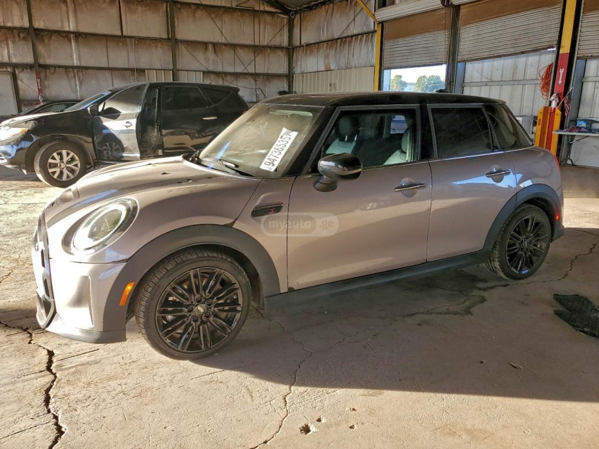 MINI Cooper S 2022 — миниатюра 1