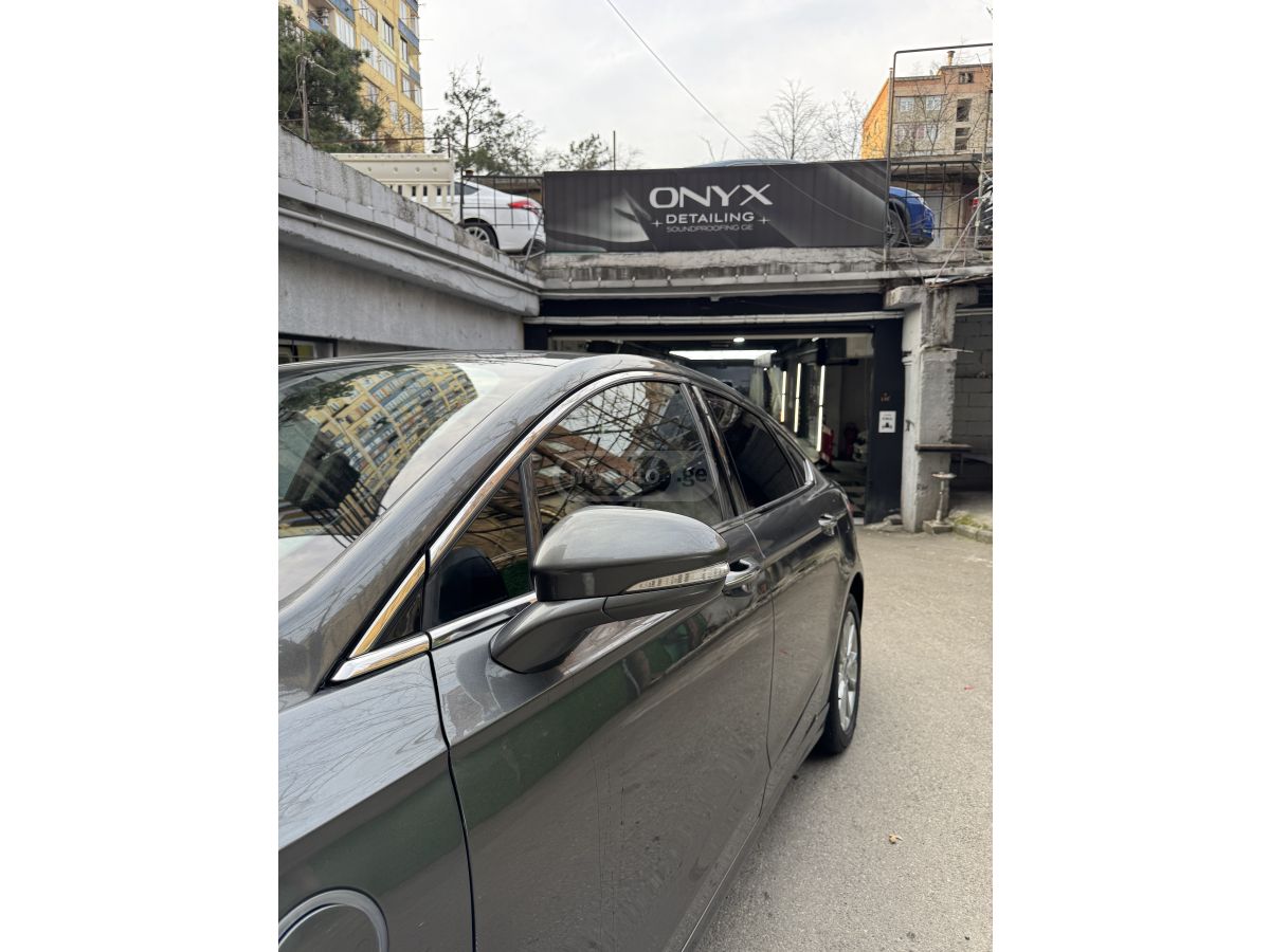 Ford Fusion - фото 3