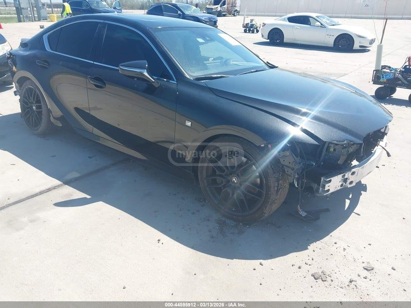 Lexus IS 350 - фото 1