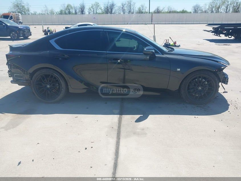 Lexus IS 350 - фото 12