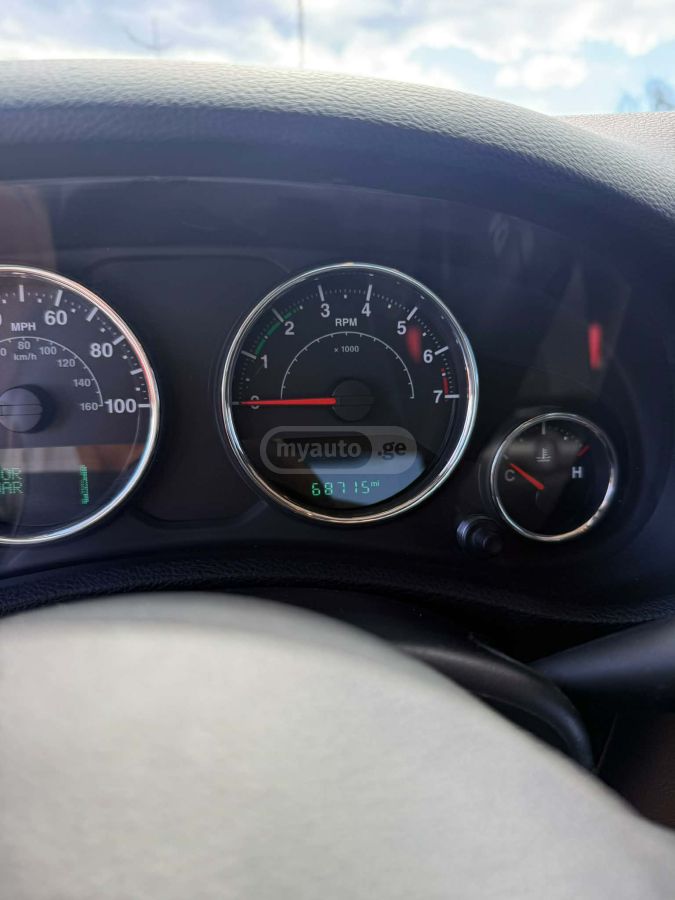 Jeep Wrangler - фото 4