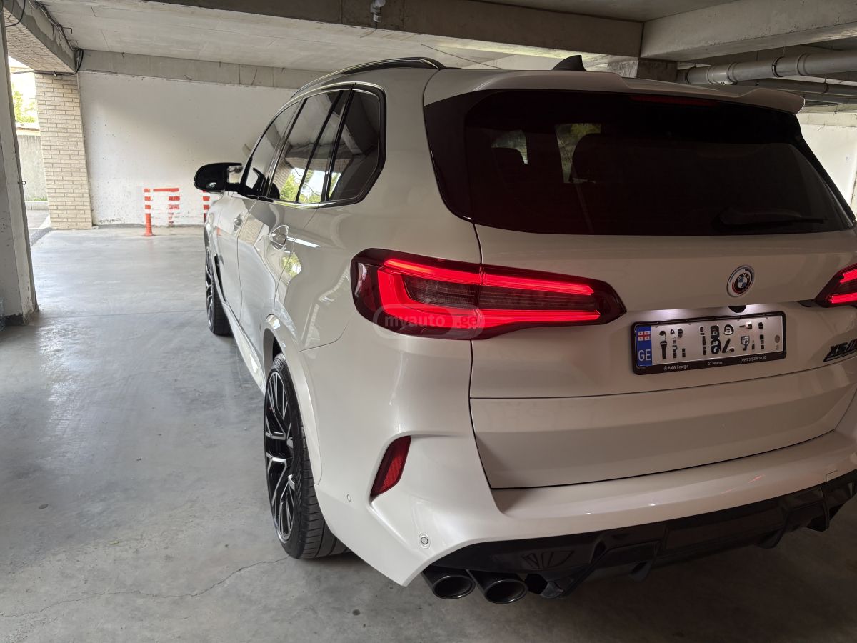 BMW X5 M - фото 5