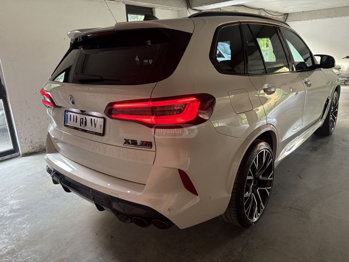 BMW X5 M - фото 6