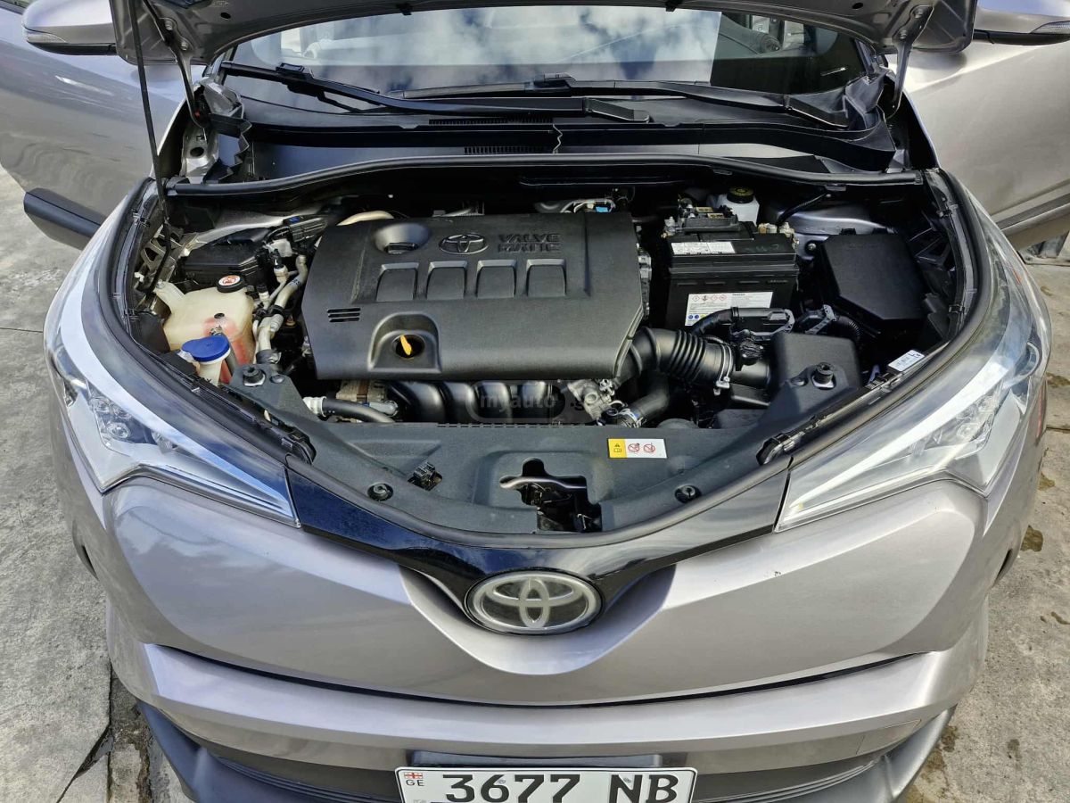 Toyota CHR - фото 7
