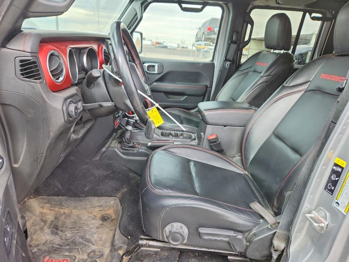 Jeep Wrangler - фото 7