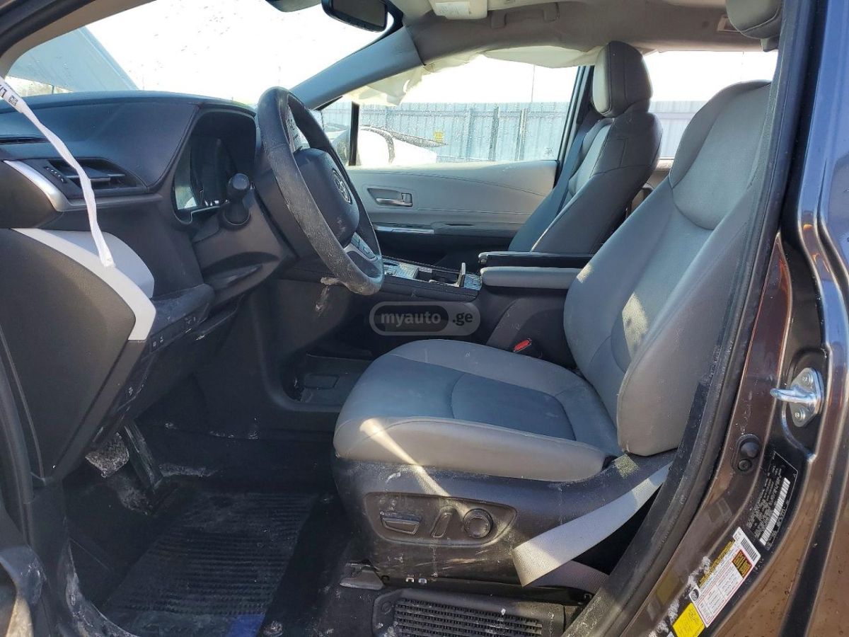 Toyota Sienna 2025 — миниатюра 7