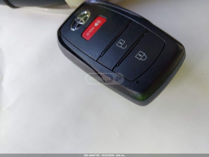 Toyota Prius 2025 — миниатюра 11