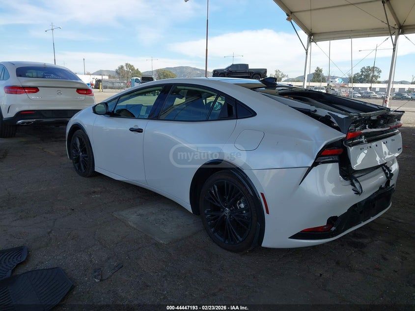 Toyota Prius 2025 — миниатюра 3