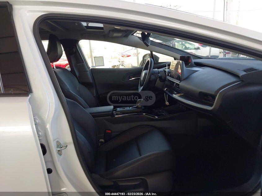 Toyota Prius 2025 — миниатюра 5