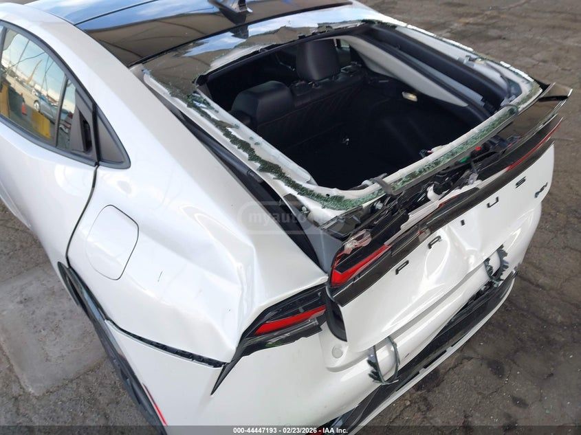 Toyota Prius 2025 — миниатюра 6