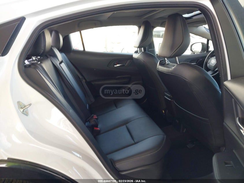 Toyota Prius 2025 — миниатюра 8