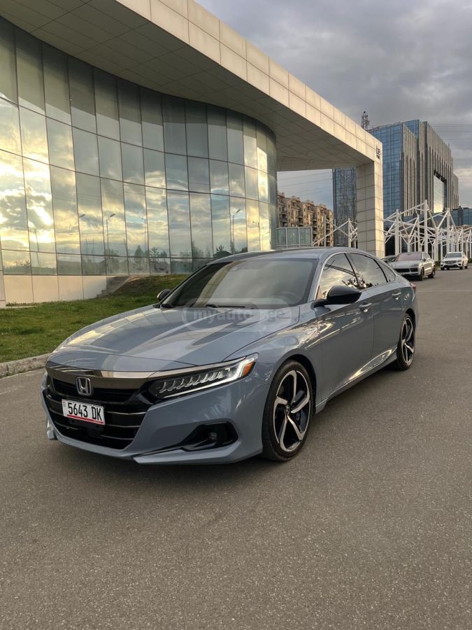 Honda Accord - фото 1