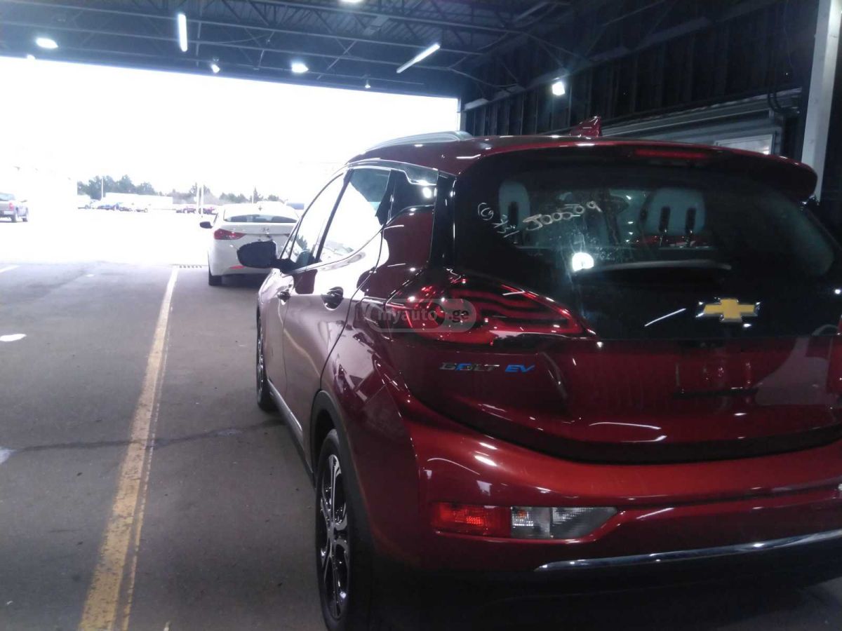 Chevrolet Bolt EV - фото 4