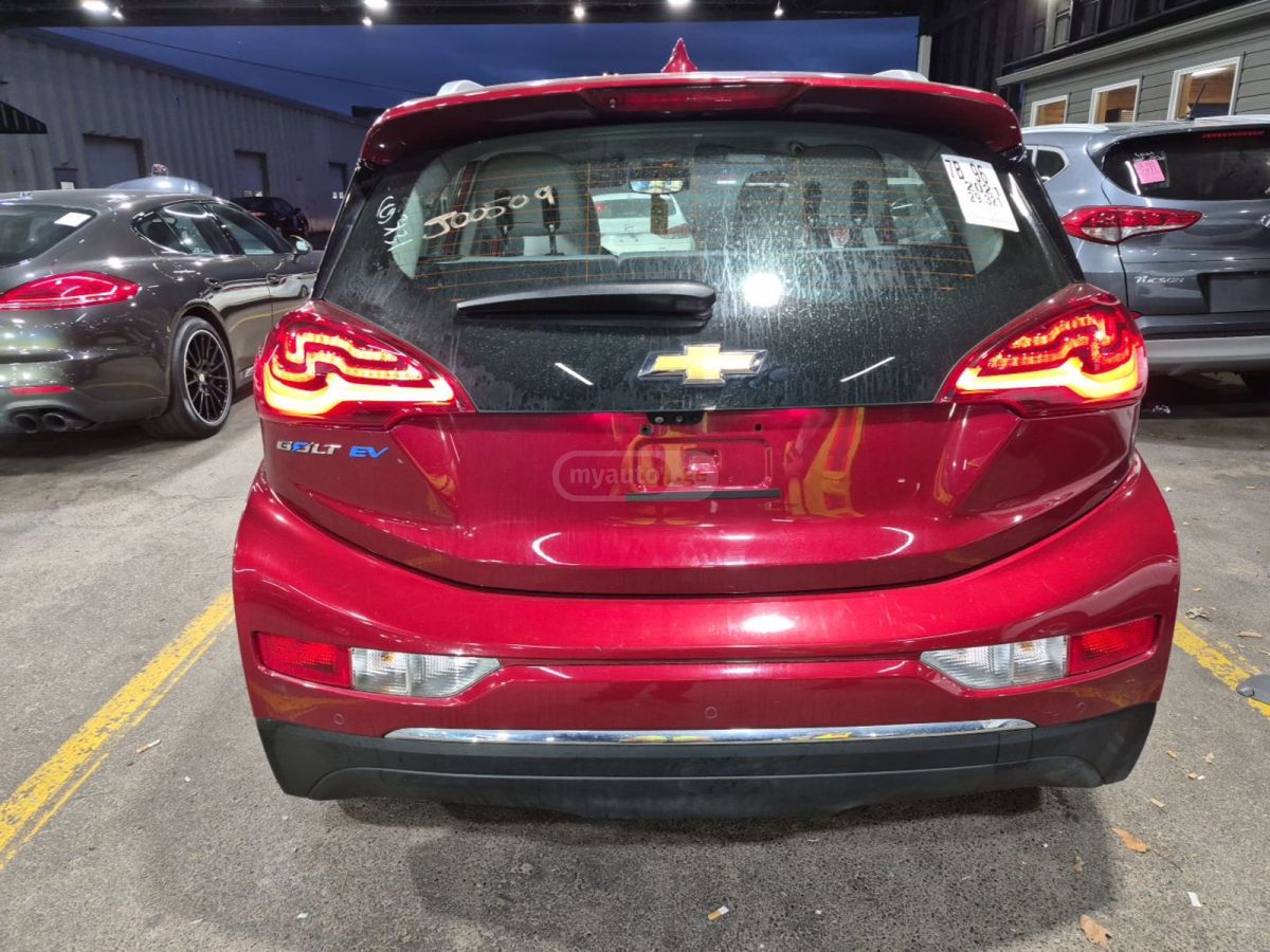 Chevrolet Bolt EV - фото 5