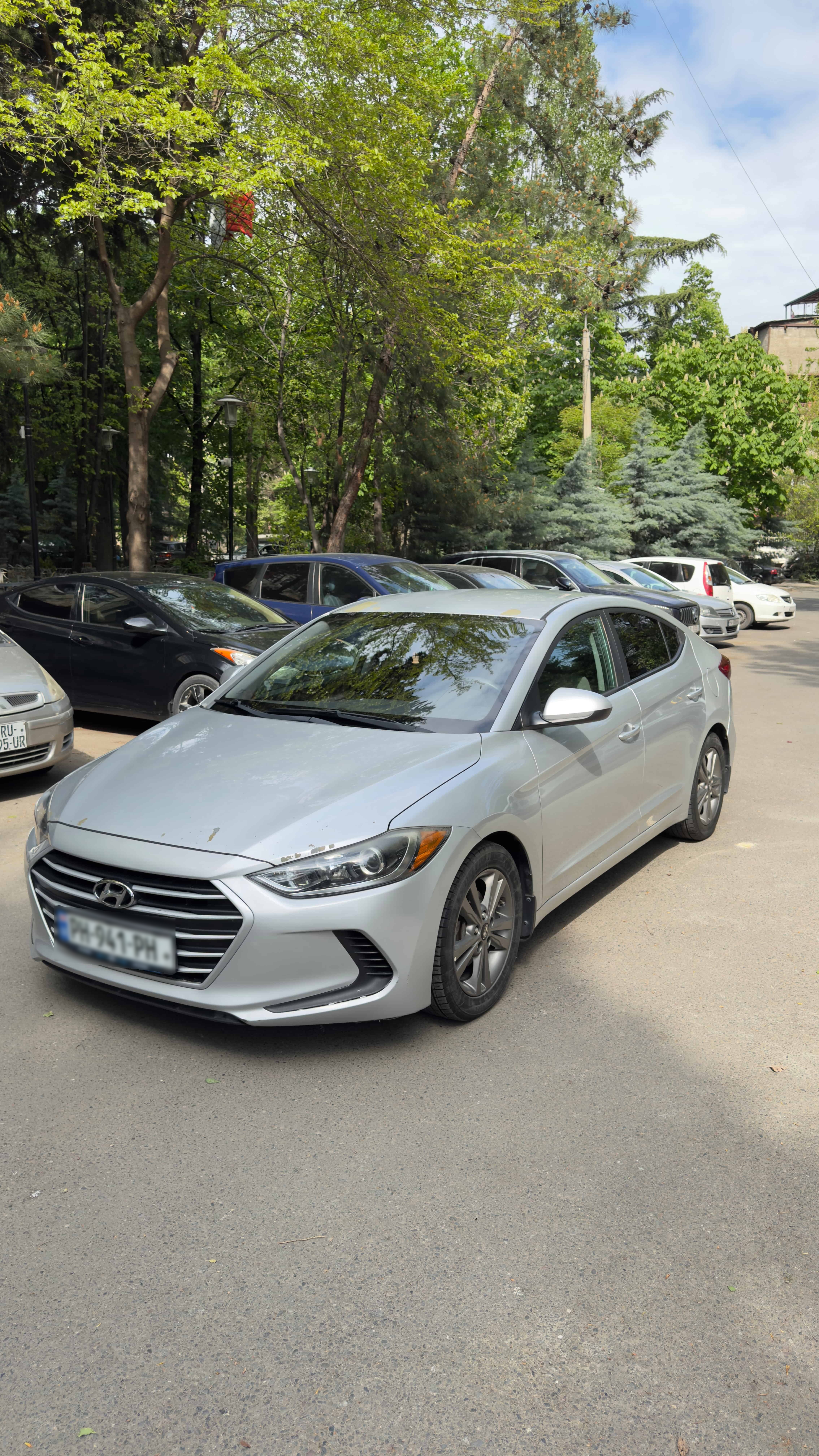 Hyundai Elantra - фото 6