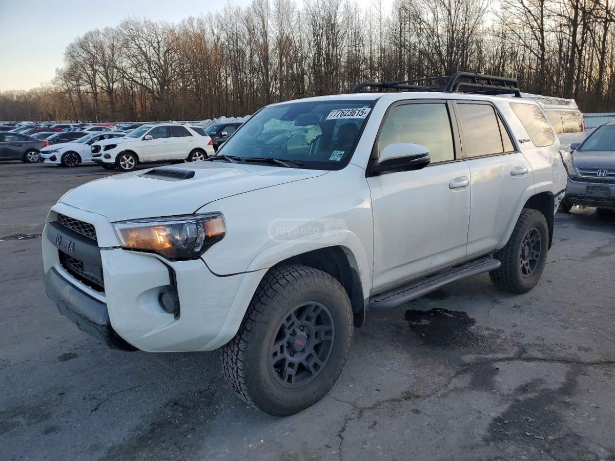 Toyota 4 Runner - фото 1