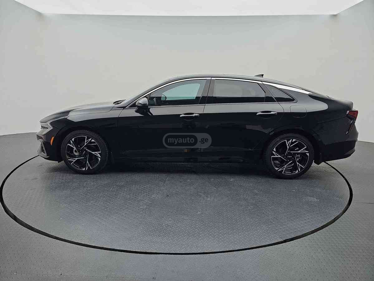 Kia K5 2025 — миниатюра 2