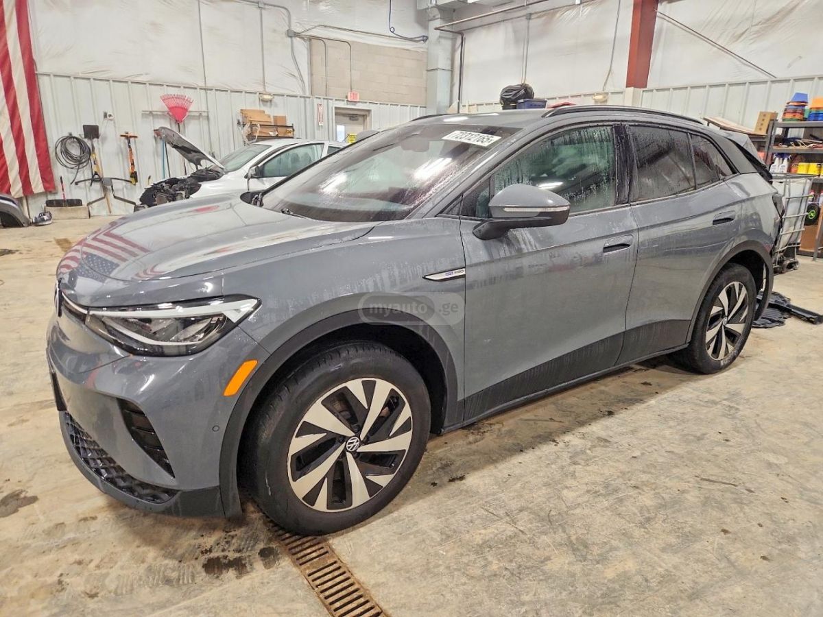 Volkswagen ID 4 - фото 1