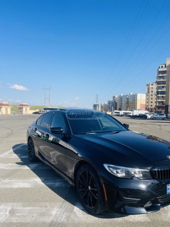 BMW 330 - фото 3