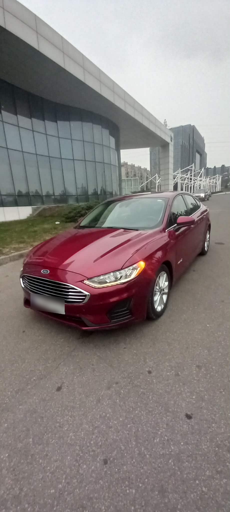 Ford Fusion - фото 1