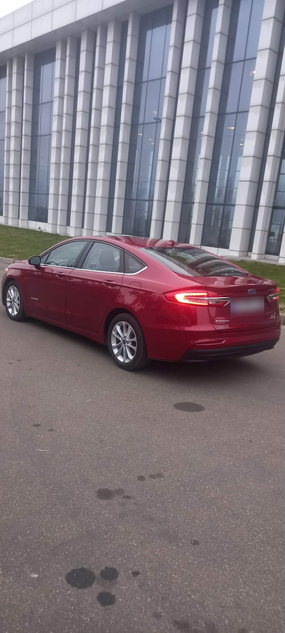 Ford Fusion - фото 3