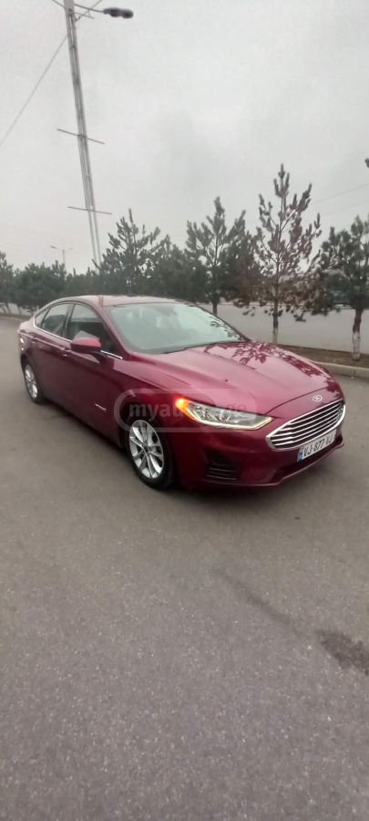 Ford Fusion - фото 6