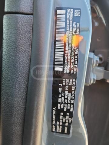 Jeep Renegade - фото 10