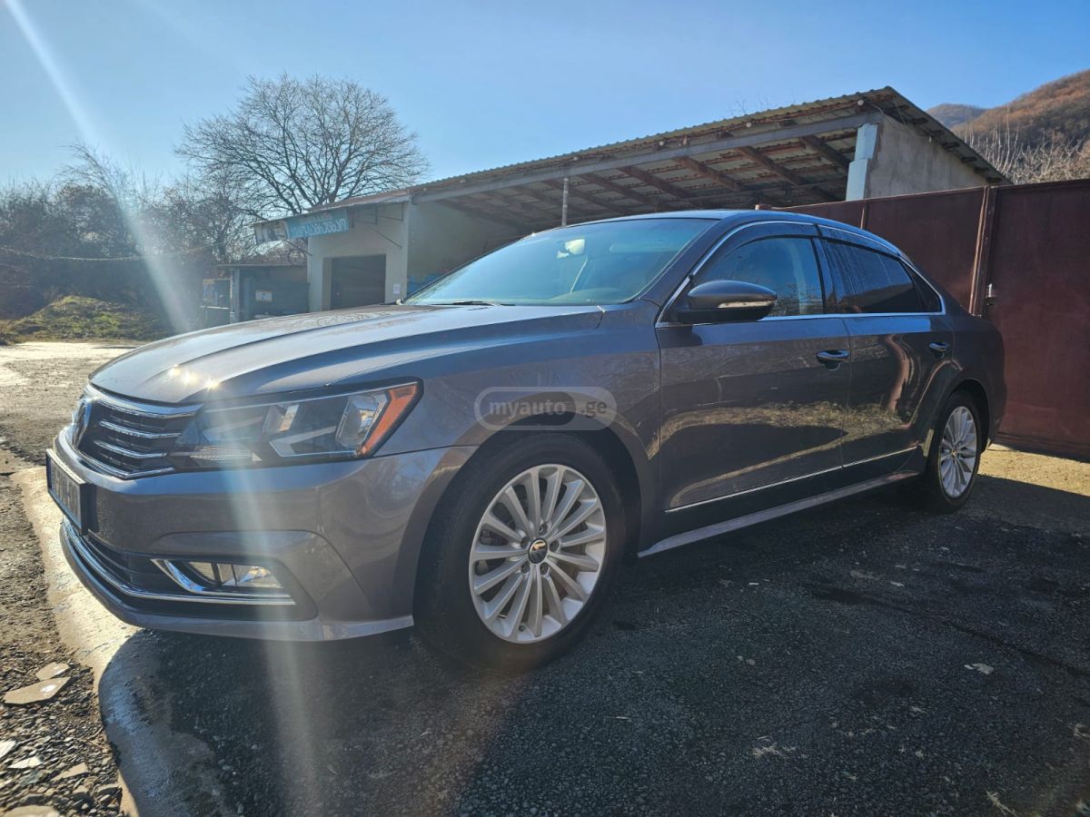 Volkswagen Passat - фото 6