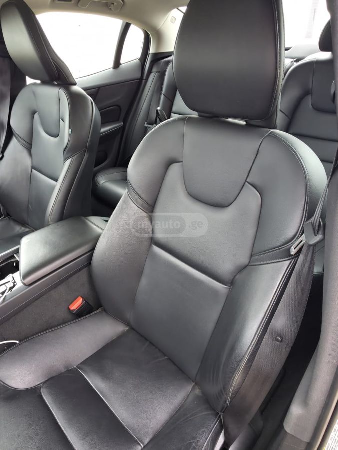 Volvo S 60 - фото 10