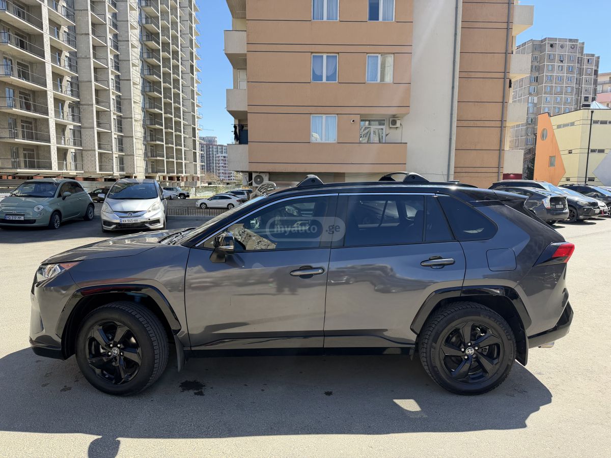 Toyota Rav 4 - фото 11